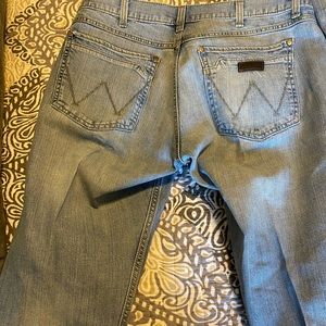 Wrangler Retro Slim Straight Jean
